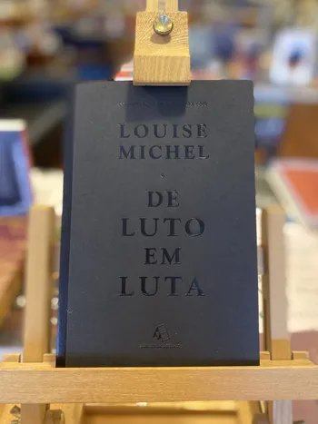 DE LUTO EM LUTA