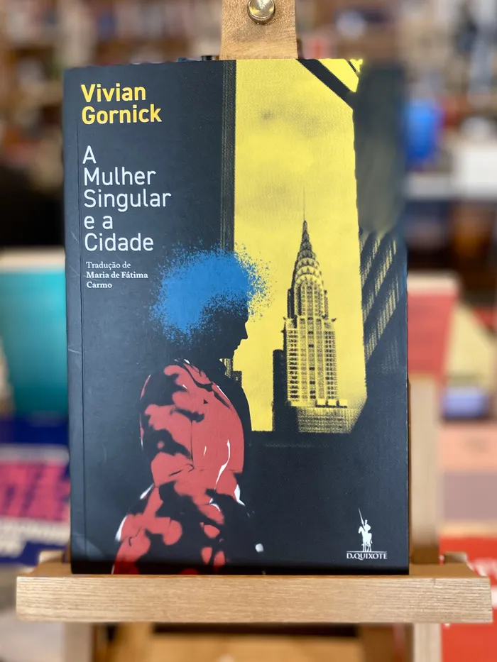 MULHER SINGULAR E A CIDADE, A