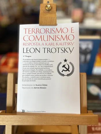 TERRORISMO E COMUNISMO - RESPOSTA A KARL KAUTSKY